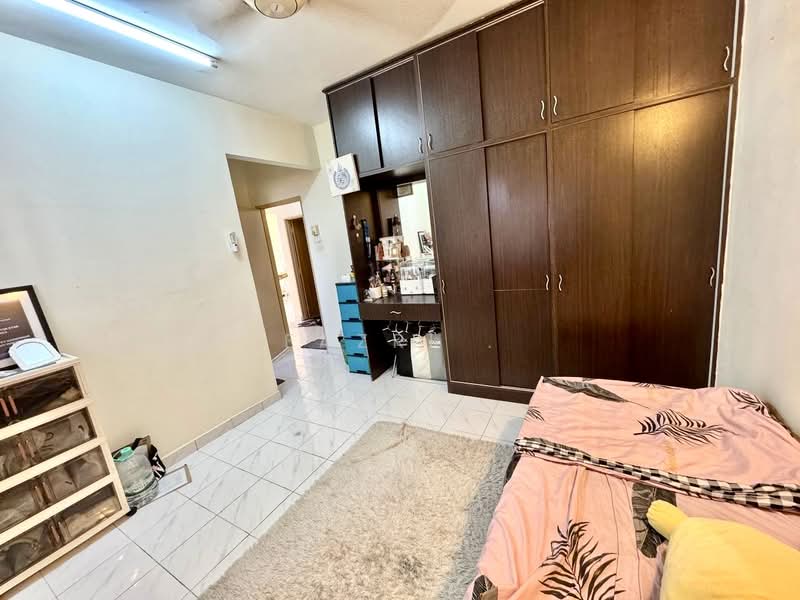 Pangsapuri untuk Dijual di Intana Ria - Fazri . - PropertyGuru.com.my