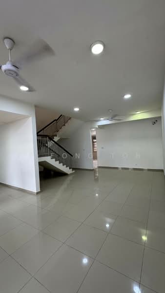 Rumah Teres 2-Tingkat untuk Dijual di Nusantara Prima (Gelang Patah) - Ee Fong Toh - Living Room - PropertyGuru.com.my
