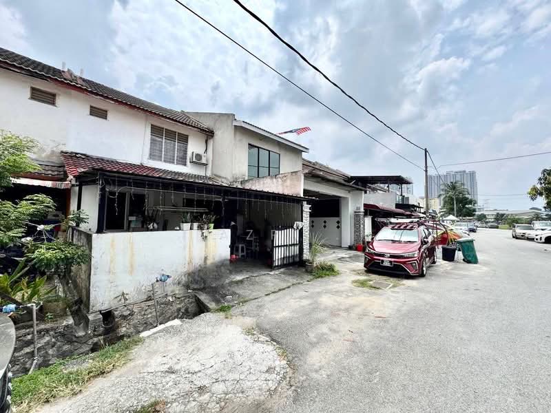 Rumah Teres 2-Tingkat untuk Dijual di Taman Impian Ehsan (Balakong) - Fazri . - PropertyGuru.com.my