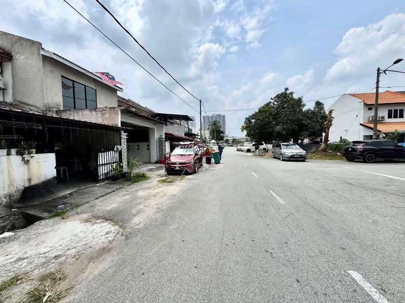 Rumah Teres 2-Tingkat untuk Dijual di Taman Impian Ehsan (Balakong) - Fazri . - PropertyGuru.com.my