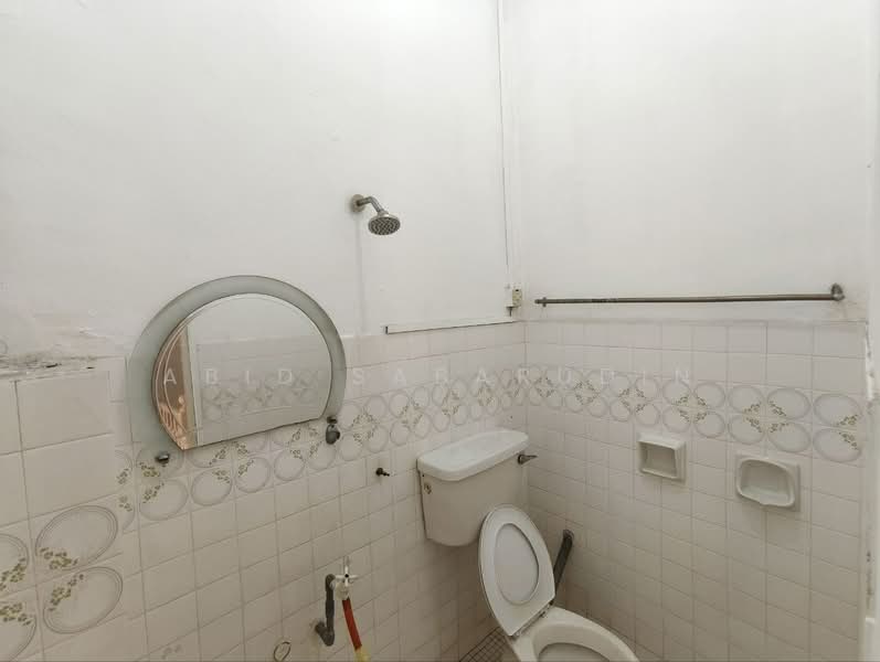 Rumah Teres 2-Tingkat untuk Dijual di Taman Sri Gombak (Gombak) - Abid Sabarudin - Bathroom - PropertyGuru.com.my