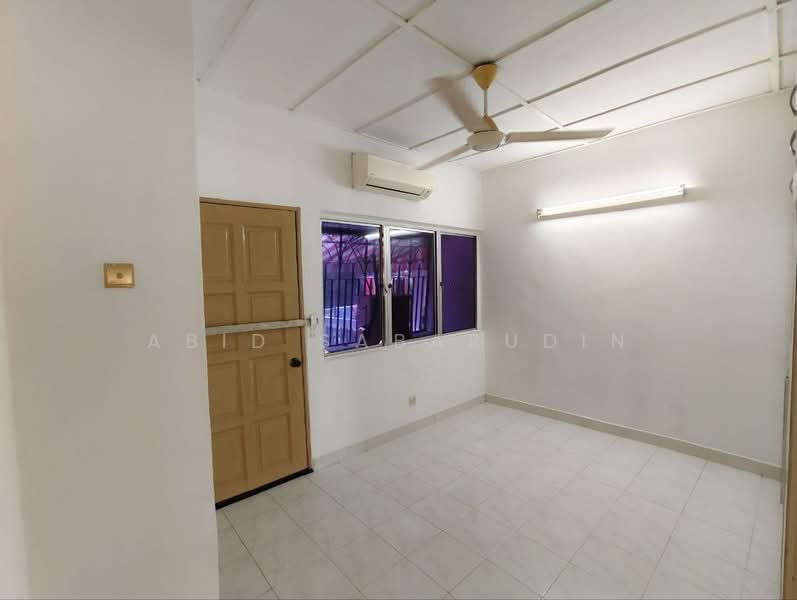 Rumah Teres 2-Tingkat untuk Dijual di Taman Sri Gombak (Gombak) - Abid Sabarudin - Interior - PropertyGuru.com.my