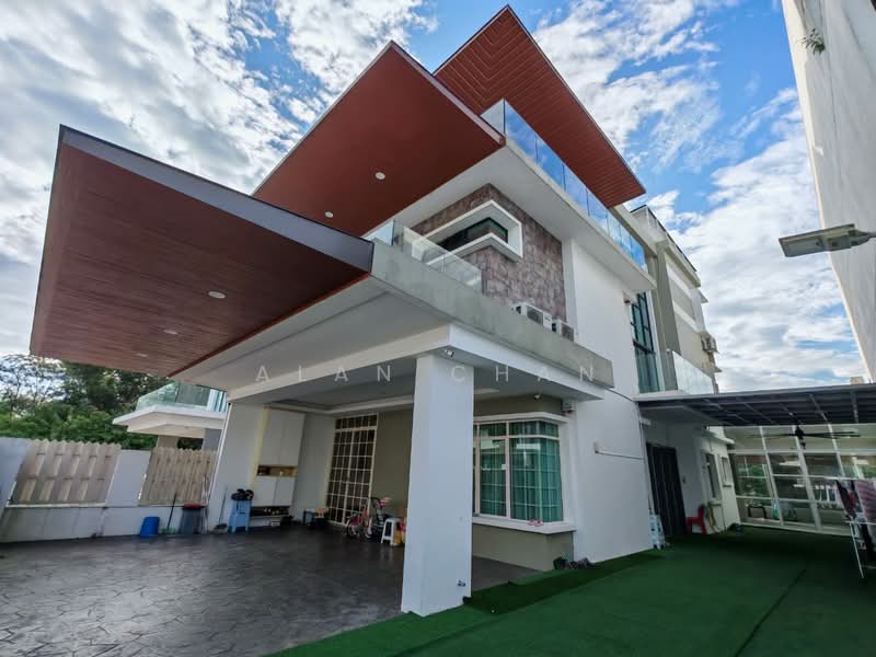 Bungalow House for Sale in Kajang (Selangor) - Alan Chan - Exterior - PropertyGuru.com.my