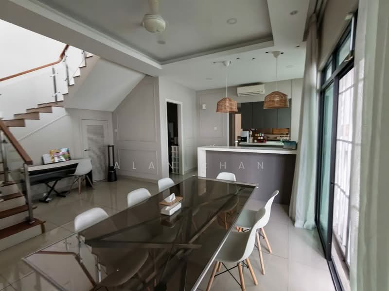 Bungalow House for Sale in Kajang (Selangor) - Alan Chan - Dining Room - PropertyGuru.com.my