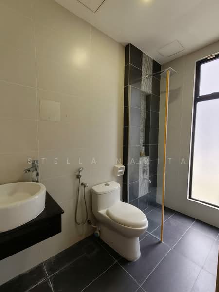 Terraced House for Rent in Iskandar Puteri (Nusajaya) (Johor) - Stella Narita - Bathroom - PropertyGuru.com.my