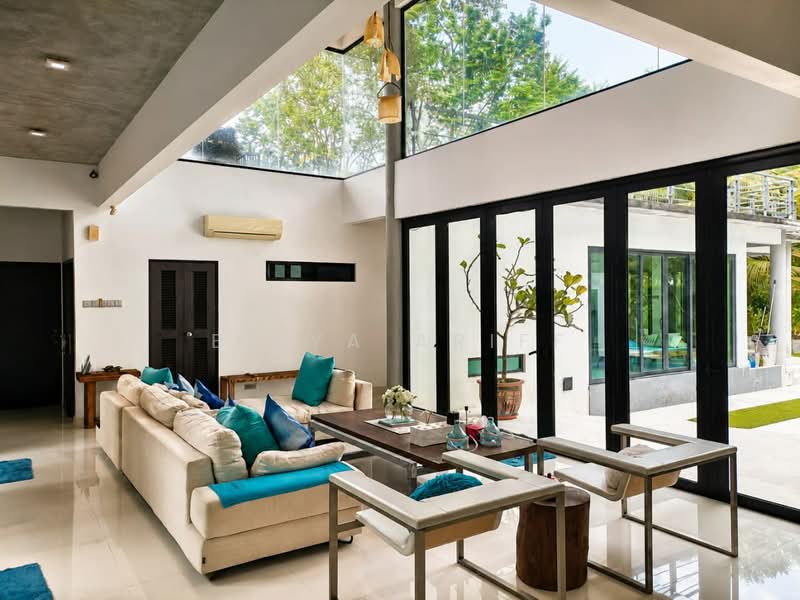 Bungalow House untuk Dijual di Perdana Lakeview East (Cyberjaya) - BILYA ARIFF - Living Room - PropertyGuru.com.my