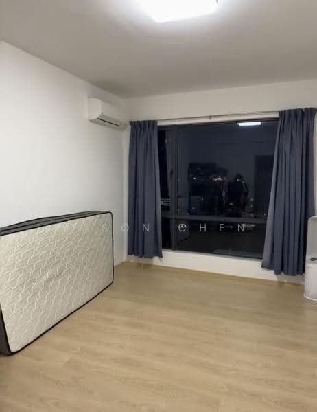 Kediaman Servis untuk Dijual di Aradia Residence @ Lake City KL North - Jason Chen - Bedroom - PropertyGuru.com.my