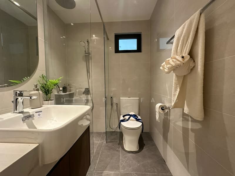 Kediaman Servis untuk Dijual di Skypark Kepler @ Lido Waterfront Boulevard - Chen Pei Fang - Bathroom - PropertyGuru.com.my