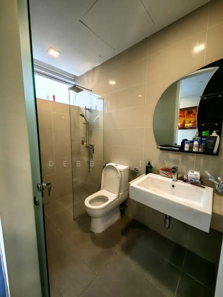 Kediaman Servis untuk Dijual di Serviced Residence @ Binjai 8 - Debbie Tey - Bathroom - PropertyGuru.com.my