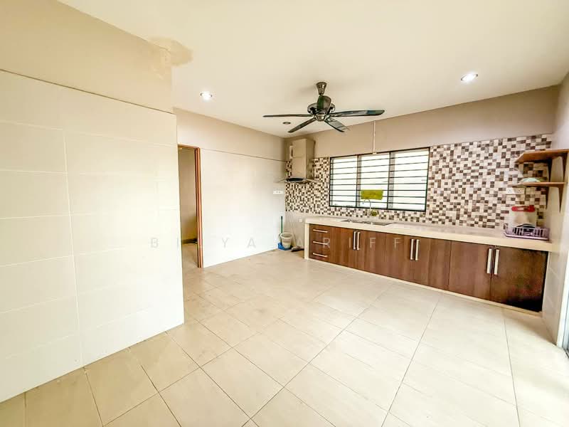 Rumah Teres 2-Tingkat untuk Dijual di Seksyen 7 (Shah Alam) - BILYA ARIFF - PropertyGuru.com.my