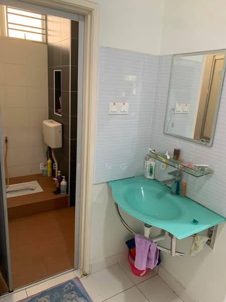 Semi-Detached House for Sale in Johor Bahru (Johor) - Ee Fong Toh - Bathroom - PropertyGuru.com.my