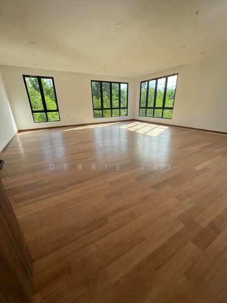 Bungalow House for Sale in Taman Equine (Seri Kembangan) - Debbie Tey - Living Room - PropertyGuru.com.my
