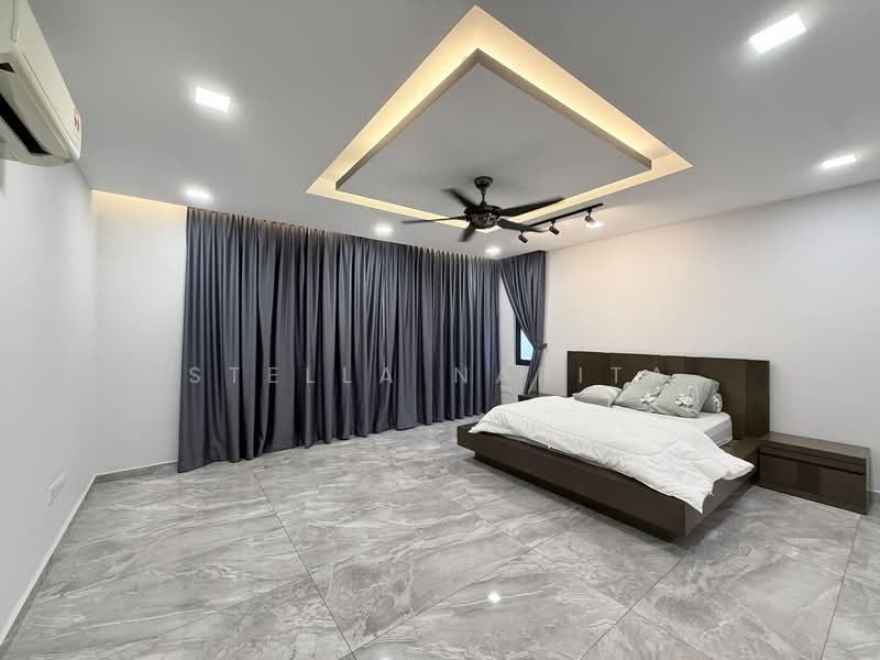Semi-Detached House for Sale in Taman Pelangi (Rawang) - Stella Narita - Bedroom - PropertyGuru.com.my