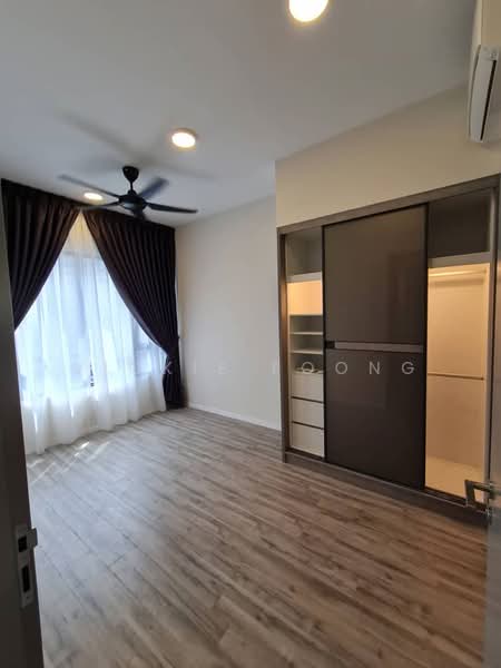 Service Residence for Sale at Millerz Square Serviced Residence - Vickie Foong - Bedroom - PropertyGuru.com.my