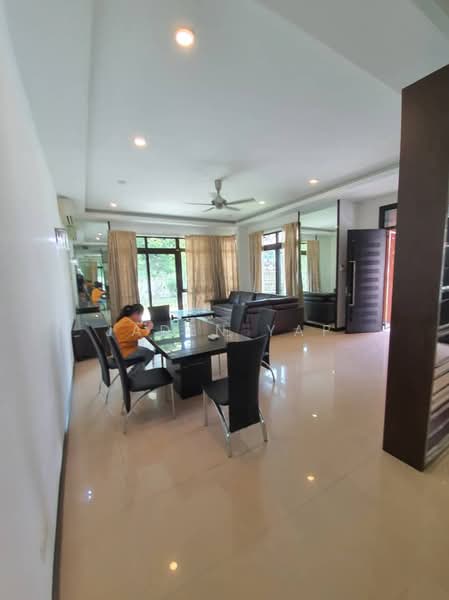 Bungalow House untuk Dijual di Subang Jaya (Selangor) - Jaden Yap - Living Room - PropertyGuru.com.my