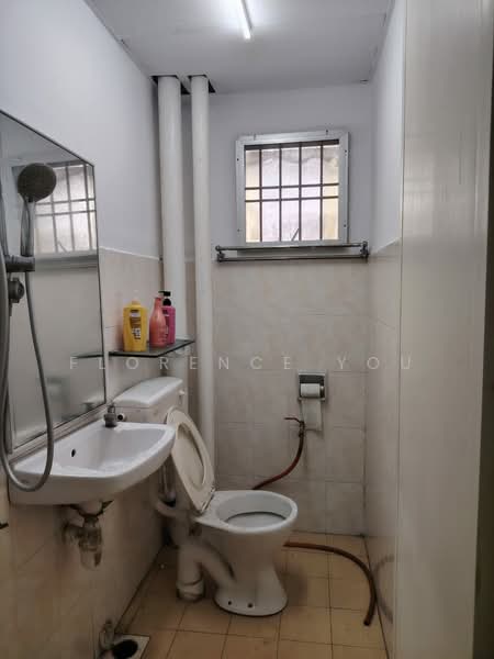 Pangsapuri untuk Disewa di Taman Cheras Awana Shop Apartment - Florence You - Bathroom - PropertyGuru.com.my