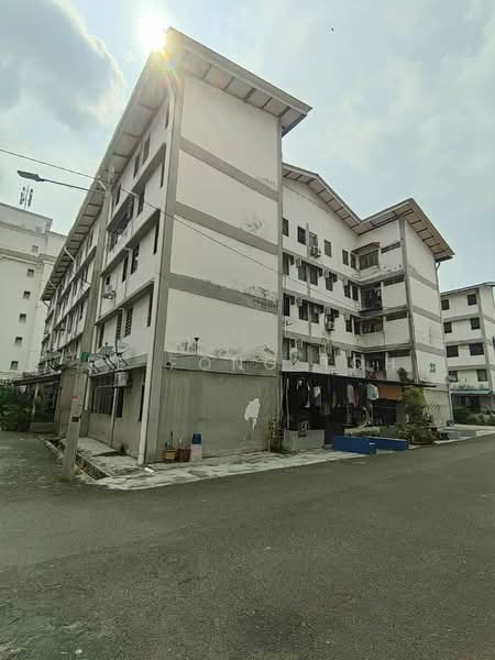 Rumah Flat untuk Dijual di Stulang Laut - Ee Fong Toh - Exterior - PropertyGuru.com.my