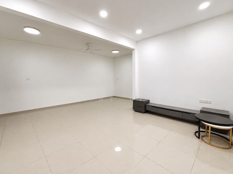 1-storey Terraced House for Sale in Kapar (Selangor) - Joline YEOW - Living Room - PropertyGuru.com.my