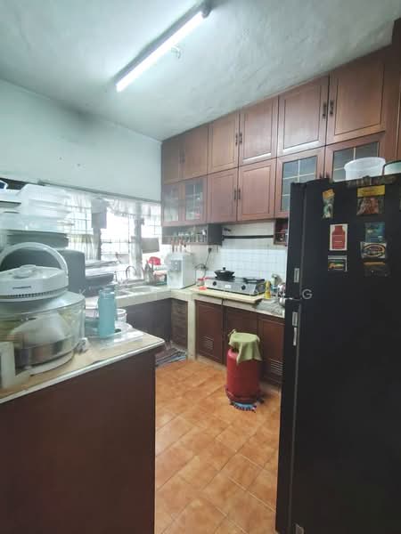 2-storey Terraced House for Sale in Sri Petaling (Kuala Lumpur) - Kent Chong - Kitchen - PropertyGuru.com.my