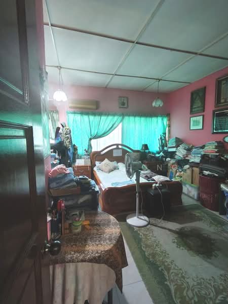 2-storey Terraced House for Sale in Sri Petaling (Kuala Lumpur) - Kent Chong - Bedroom - PropertyGuru.com.my