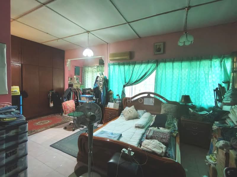 2-storey Terraced House for Sale in Sri Petaling (Kuala Lumpur) - Kent Chong - Bedroom - PropertyGuru.com.my