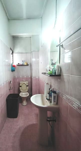 2-storey Terraced House for Sale in Sri Petaling (Kuala Lumpur) - Kent Chong - Bathroom - PropertyGuru.com.my