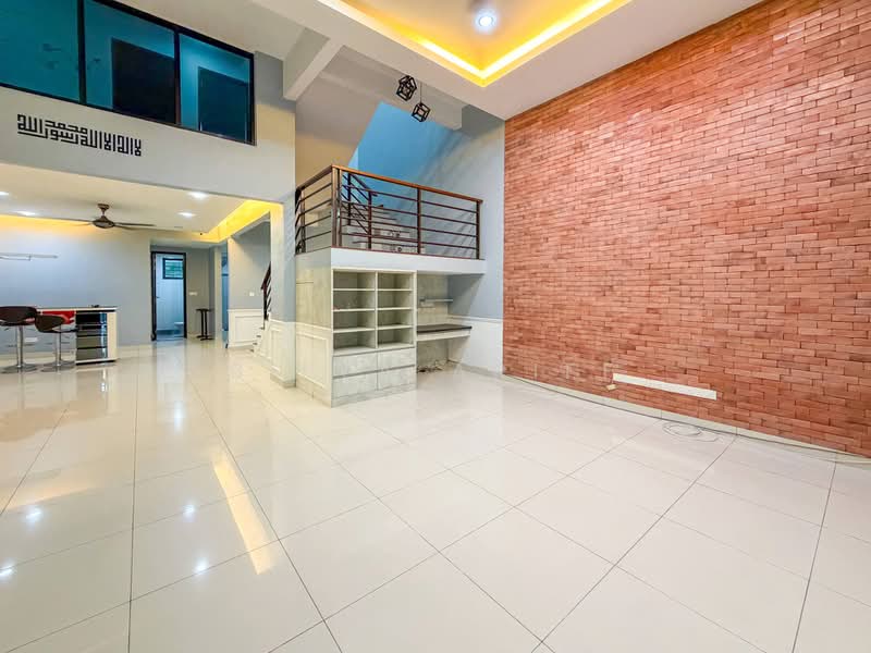 2.5-storey Terraced House for Sale in TTDI Grove (Kajang) - BILYA ARIFF - Living Room - PropertyGuru.com.my