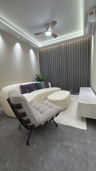 Kediaman Servis untuk Disewa di Traders Park - Jason Ng - Living Room - PropertyGuru.com.my