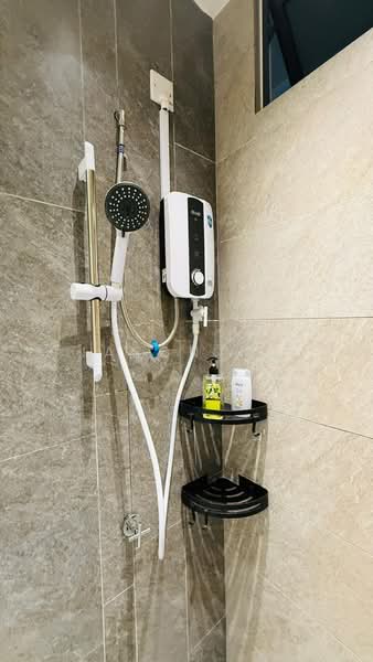 Kediaman Servis untuk Disewa di Traders Park - Jason Ng - Bathroom - PropertyGuru.com.my
