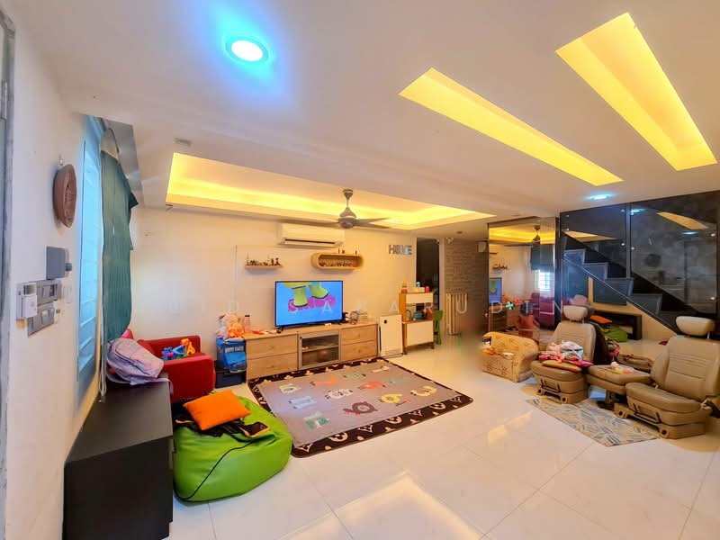 2-storey Terraced House for Sale in Taman Melawati (Ulu Kelang) - Abid Sabarudin - Living Room - PropertyGuru.com.my