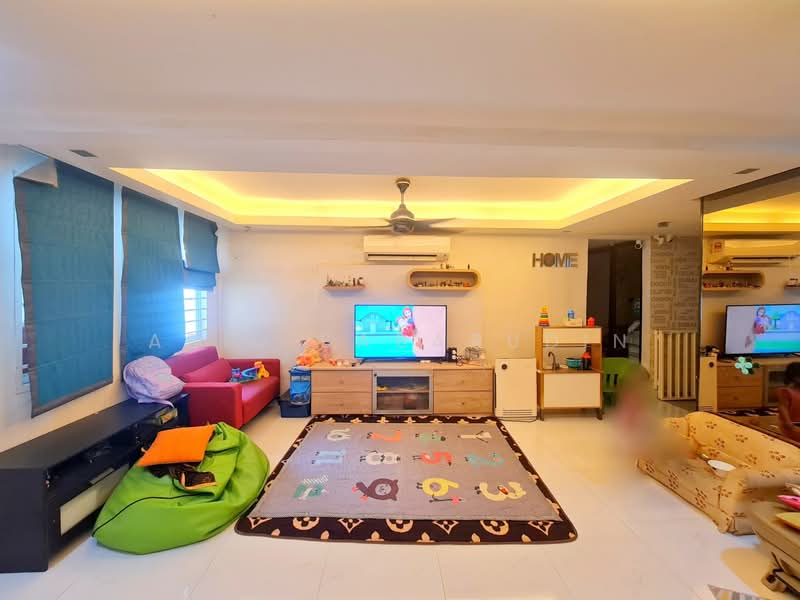 2-storey Terraced House for Sale in Taman Melawati (Ulu Kelang) - Abid Sabarudin - Living Room - PropertyGuru.com.my