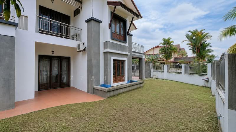 2-storey Terraced House for Sale in Putra Heights (Subang Jaya) - Izzah Alias - Exterior - PropertyGuru.com.my