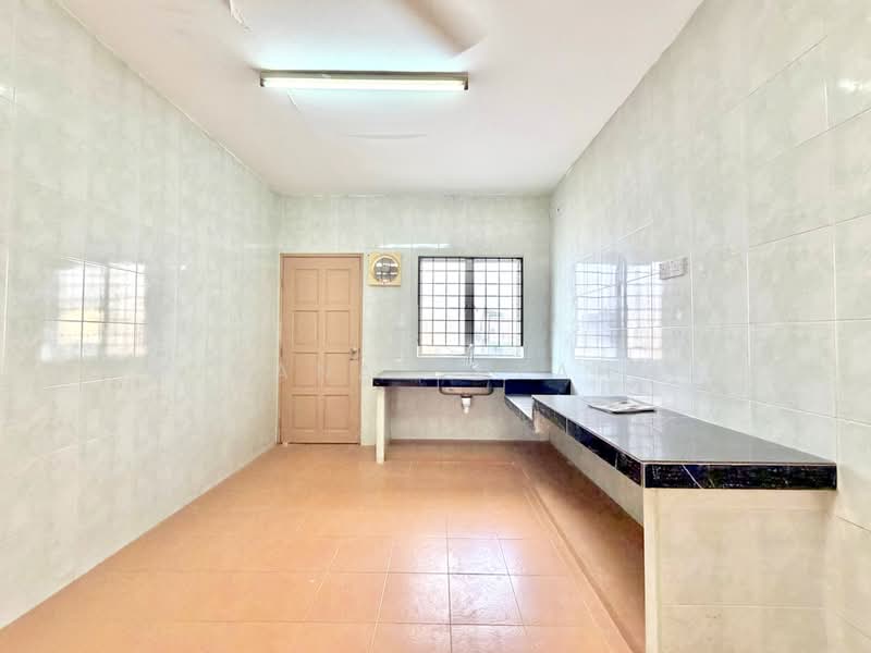 Rumah Teres 2-Tingkat untuk Dijual di Taman Impian Indah (Sungai Buloh) - Nana Cheah - PropertyGuru.com.my