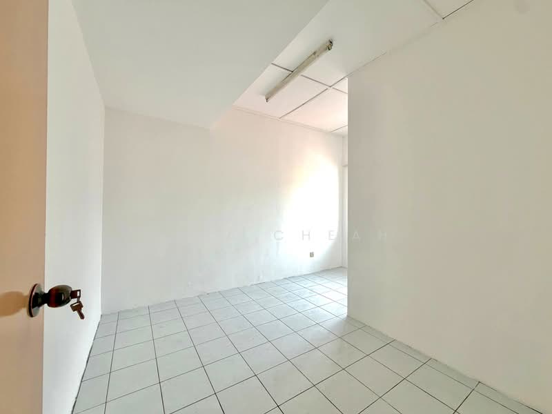 Rumah Teres 2-Tingkat untuk Dijual di Taman Impian Indah (Sungai Buloh) - Nana Cheah - PropertyGuru.com.my