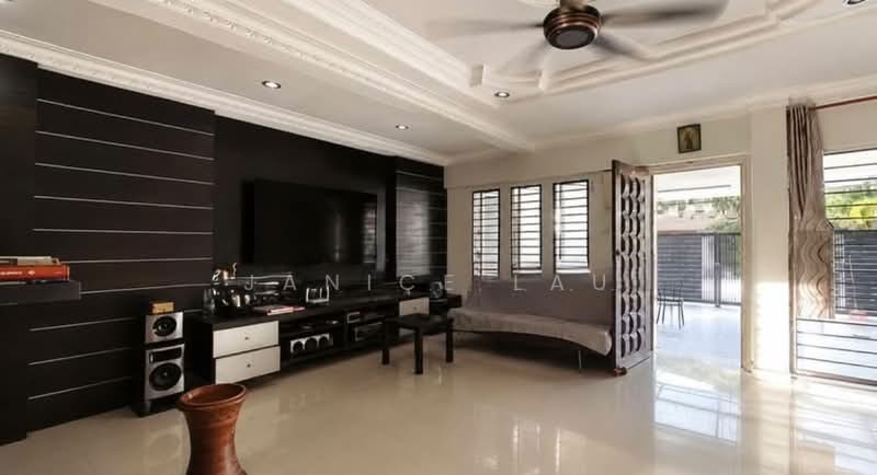 2-storey Terraced House for Sale in Pandan Indah (Ampang) - Janice Lau - Living Room - PropertyGuru.com.my