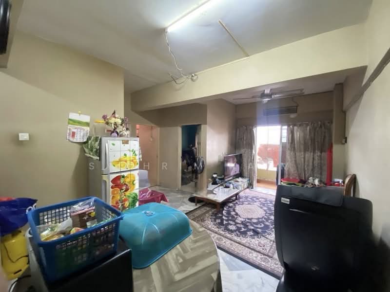 Apartment for Sale at Pangsapuri Villa Angkasa - Syahrim Naim - Living Room - PropertyGuru.com.my