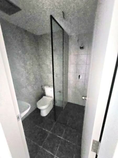 Condominium for Sale at Jelutong Central Residence - Edwin Ewe - Bathroom - PropertyGuru.com.my