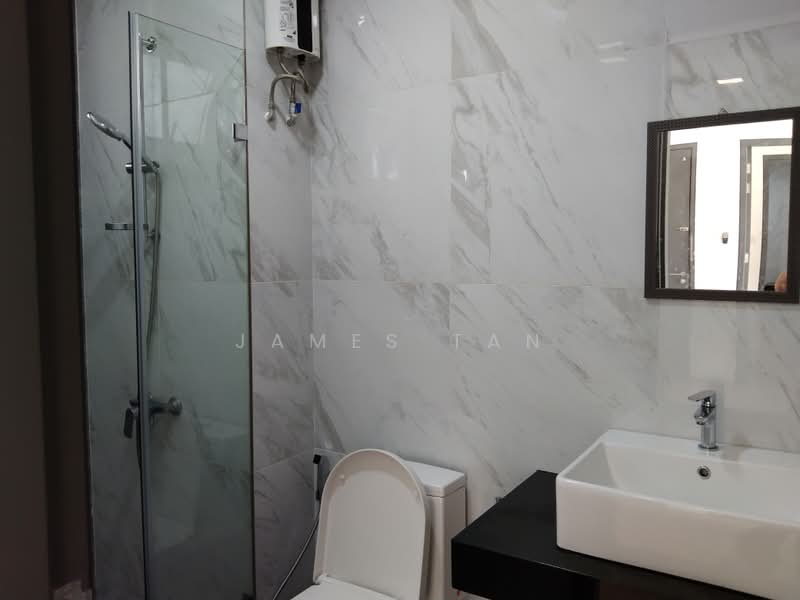 Kediaman Servis untuk Disewa di Emporis - James Tan - Bathroom - PropertyGuru.com.my