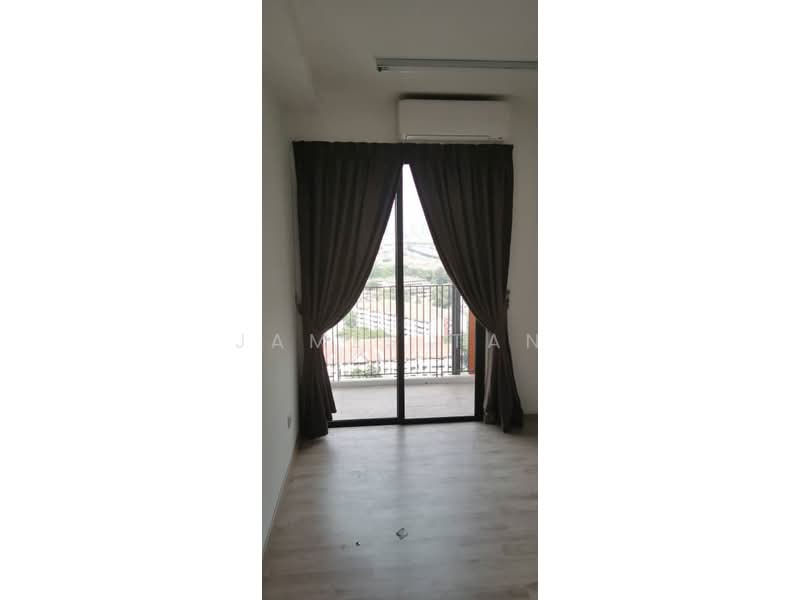 Kediaman Servis untuk Disewa di Emporis - James Tan - Balcony - PropertyGuru.com.my