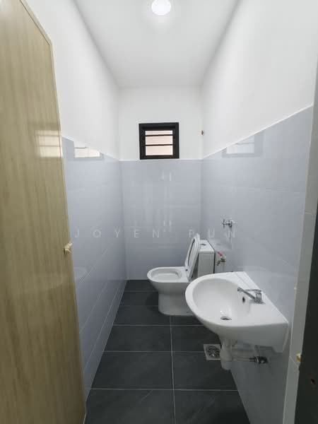 2-storey Terraced House for Sale in Taman Bukit Kempas (Tampoi) - Joyen Pun - PropertyGuru.com.my