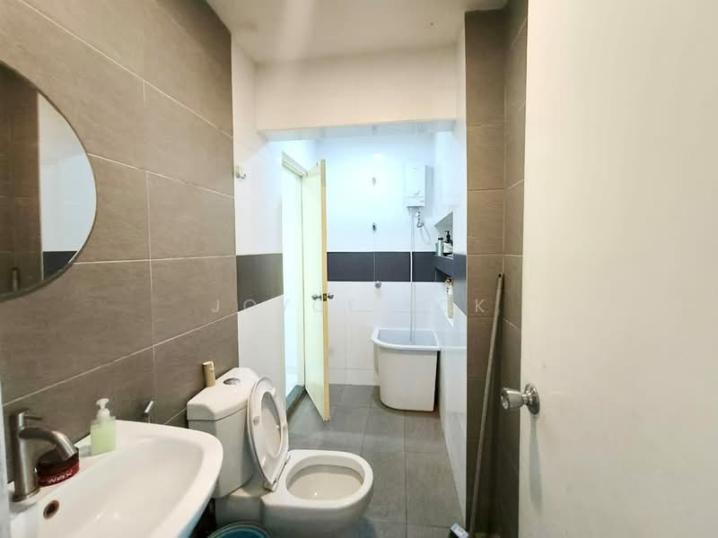 Rumah Teres 1.5-Tingkat untuk Dijual di Usj 3 (Subang Jaya) - Joyce Kok - Bathroom - PropertyGuru.com.my