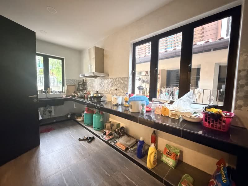 Semi-Detached House for Sale in Bukit Jalil (Kuala Lumpur) - Lewis Tam - Kitchen - PropertyGuru.com.my
