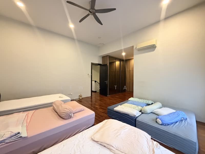 Semi-Detached House for Sale in Bukit Jalil (Kuala Lumpur) - Lewis Tam - Bedroom - PropertyGuru.com.my