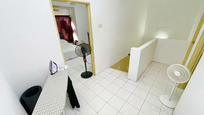 2-storey Terraced House for Sale in Taman Sinaran (Balakong) - Azli Ibrahim - Bedroom - PropertyGuru.com.my