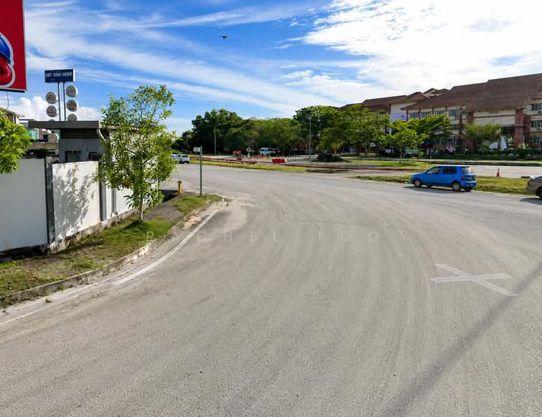Industrial Land for Sale in Bandar Rinching (Semenyih) - Rachel Too - Exterior - PropertyGuru.com.my