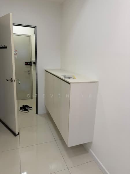 Kediaman Servis untuk Disewa di Chambers - Steven Yak - Entrance - PropertyGuru.com.my