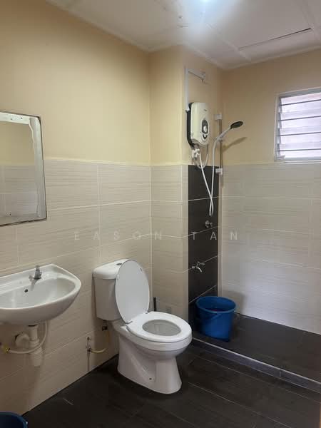 Kondominium untuk Dijual di D'Rimba - Eason Tan - Bathroom - PropertyGuru.com.my