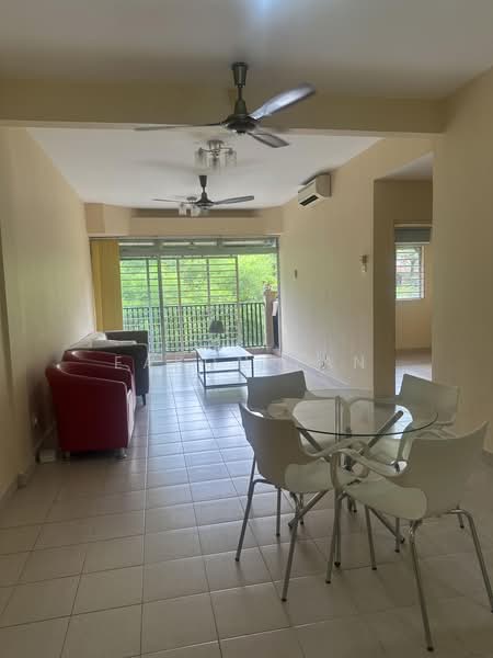 Kondominium untuk Dijual di D'Rimba - Eason Tan - Living Room - PropertyGuru.com.my