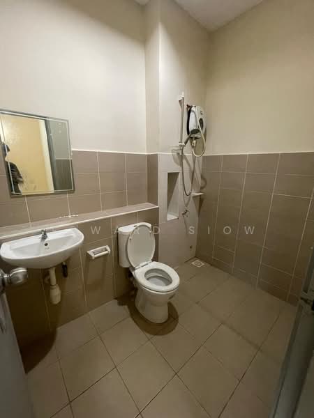 Rumah Teres 2-Tingkat untuk Disewa di Setia Tropika (Johor Bahru) - Edward Siow - Bathroom - PropertyGuru.com.my