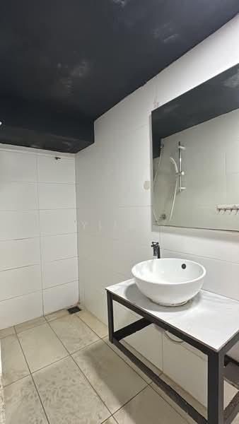 Service Residence for Rent at Colonial @ Empire City - Iylia . - Bathroom - PropertyGuru.com.my